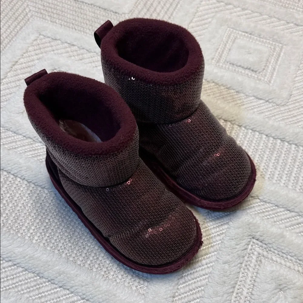 UGG SPARKLE BOOTS